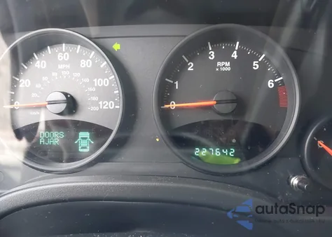 2011 Jeep Compass from USA, damaged, VIN 1J4NF1FB0BD223552